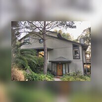 6115 Placer Rd, Unit B in Igo, CA - Building Photo