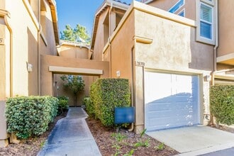 28381 Pueblo Dr in Trabuco Canyon, CA - Building Photo - Building Photo