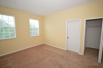 3551 Victoria Pines Dr in Orlando, FL - Building Photo - Building Photo