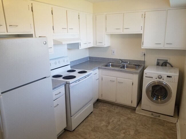 2517 Jellison St in Lakewood, CO - Building Photo - Building Photo