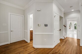 9202 Linden Grove Ct in Silver Spring, MD - Building Photo - Building Photo