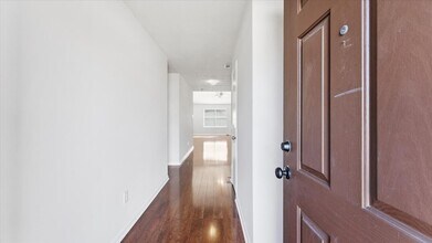 8623 Sorrel Meadows Dr in Tomball, TX - Foto de edificio - Building Photo