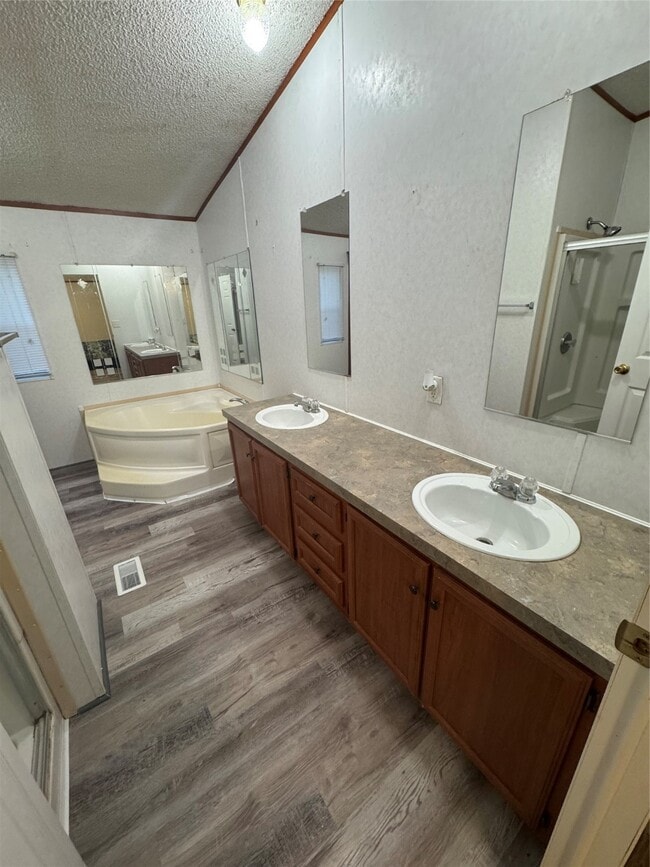 property at 70 Timber Rd