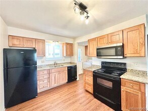 8117 W 54th Pl in Arvada, CO - Building Photo - Building Photo