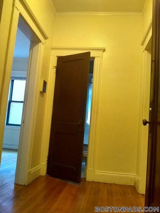 17-19 Washington St. in Malden, MA - Building Photo
