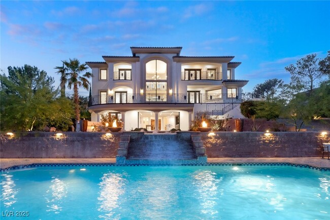 property at 22 Anthem Pointe Ct