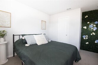 9501 Mountain Mint Dr in Fort Worth, TX - Building Photo - Building Photo