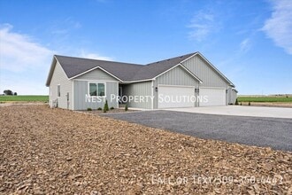 13436 Rd 4 NE in Moses Lake, WA - Building Photo - Building Photo