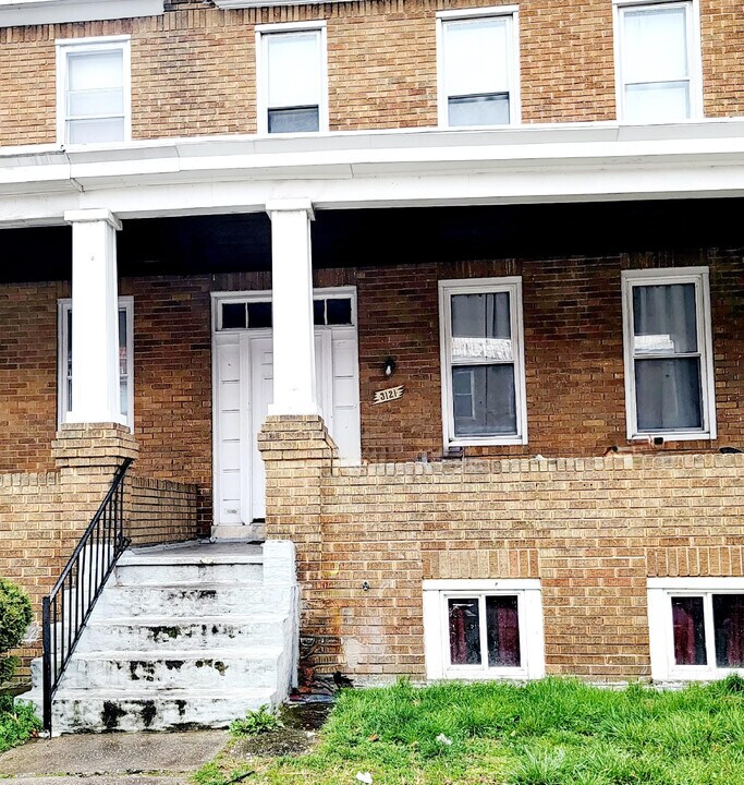 3121 Cliftmont Ave Photo