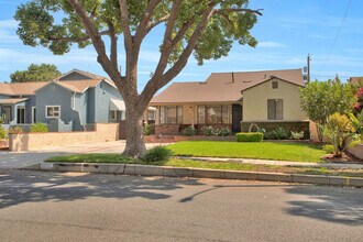 746 N Catalina St in Burbank, CA - Building Photo - Building Photo