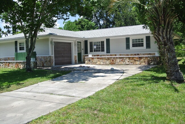 property at 3641 Jupiter Blvd SE