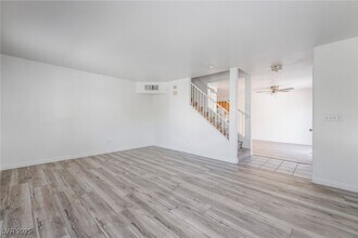 505 Escoto Pl in Henderson, NV - Building Photo - Building Photo