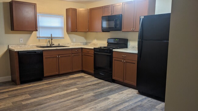 property at 303 E Adams St