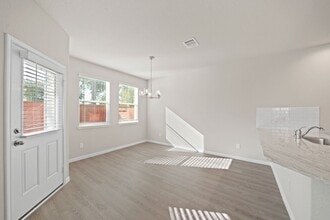 831 Oakland Dr in Houston, TX - Building Photo - Building Photo