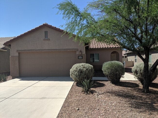 property at 20889 E Reunion Rd