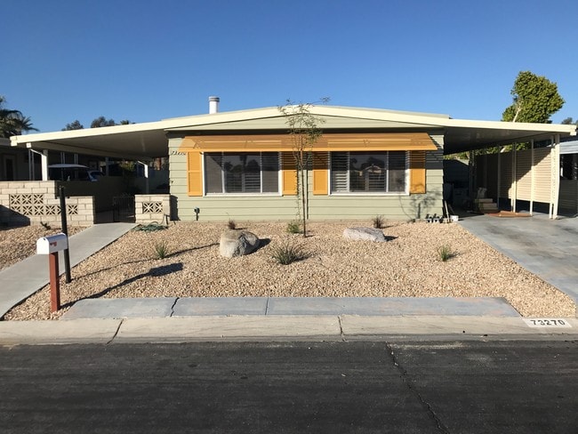 property at 73270 Desert Greens Dr N