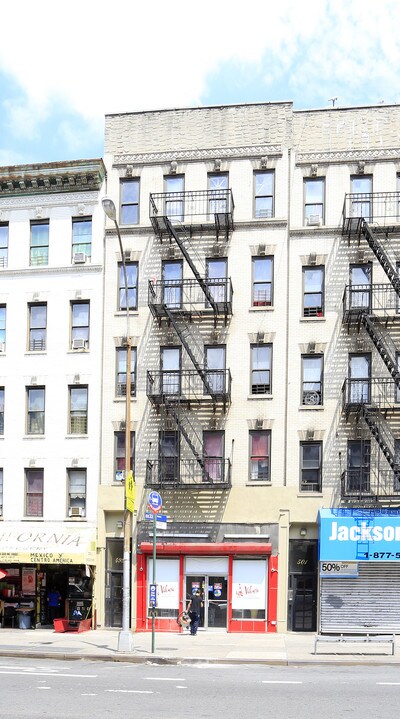 499 E 138th St in Bronx, NY - Building Photo