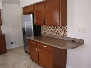 2045 16th Ave in Kenosha, WI - Building Photo - Building Photo