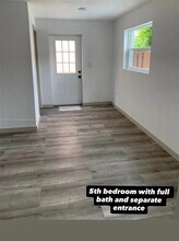 12121 SW 271st St in Homestead, FL - Building Photo - Building Photo