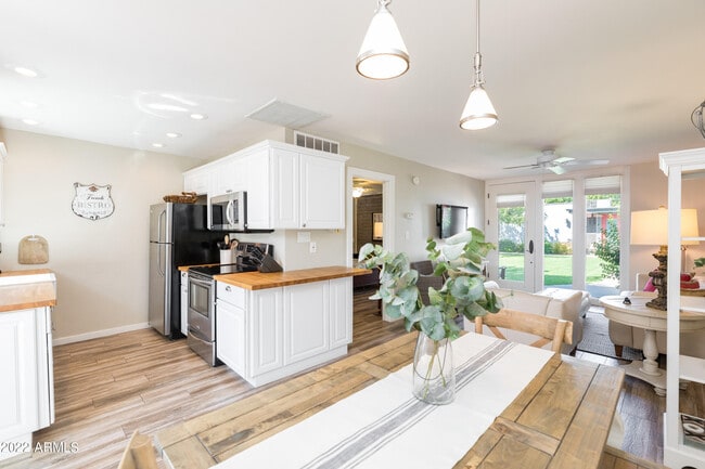 property at 4202 N 38th St