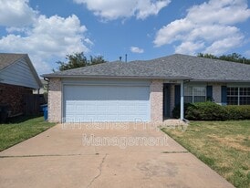 6945 E 46th Pl in Tulsa, OK - Building Photo