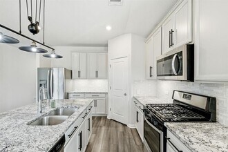 424 Windy Reed Rd in Hutto, TX - Building Photo - Building Photo