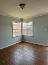 5735 1/2 Ruthelen St, Unit 5735 in Los Angeles, CA - Building Photo - Building Photo