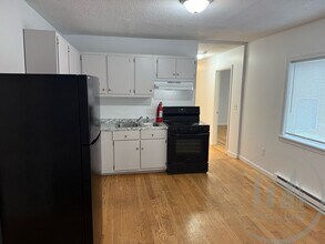 23 Hawley St in Worcester, MA - Building Photo - Building Photo