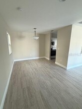 140 Hunter Lake Dr in Oldsmar, FL - Building Photo - Building Photo