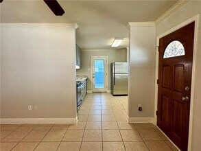 6569 Center St in New Orleans, LA - Building Photo - Building Photo