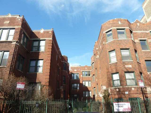 628 W Patterson Ave in Chicago, IL - Building Photo