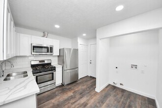 5911 Easter St in Houston, TX - Building Photo - Building Photo