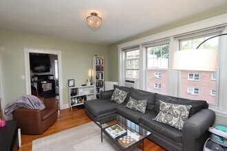 11 Vinal St in Boston, MA - Building Photo - Building Photo