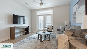 17715 Overlook Loop in San Antonio, TX - Building Photo