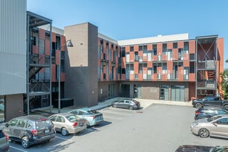 RADVIEW in Asheville, NC - Foto de edificio - Building Photo