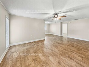 1172 La Mesa Ave, Unit 204 in Winter Springs, FL - Building Photo - Building Photo
