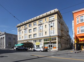 3042 16th St in San Francisco, CA - Building Photo - Building Photo