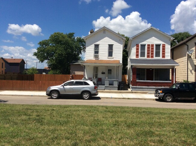 211 Burns Ave in Dayton, OH - Building Photo - Building Photo