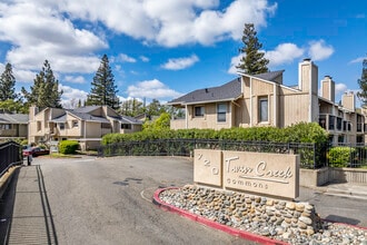 Twin Creek Commons in Roseville, CA - Foto de edificio - Building Photo
