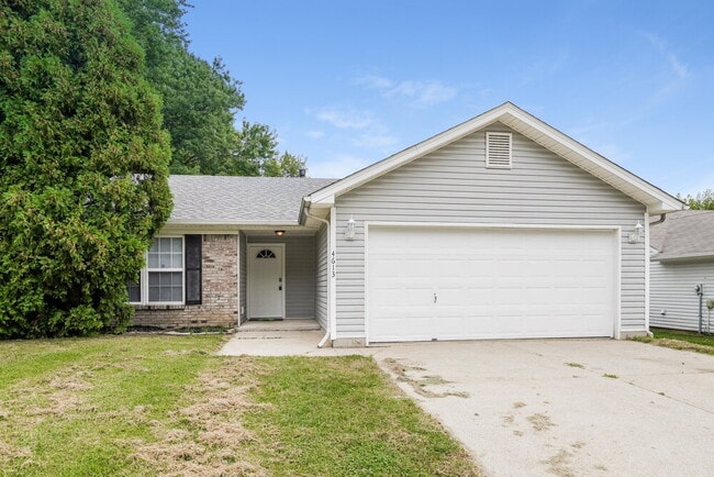 property at 4613 Lunenburg Dr