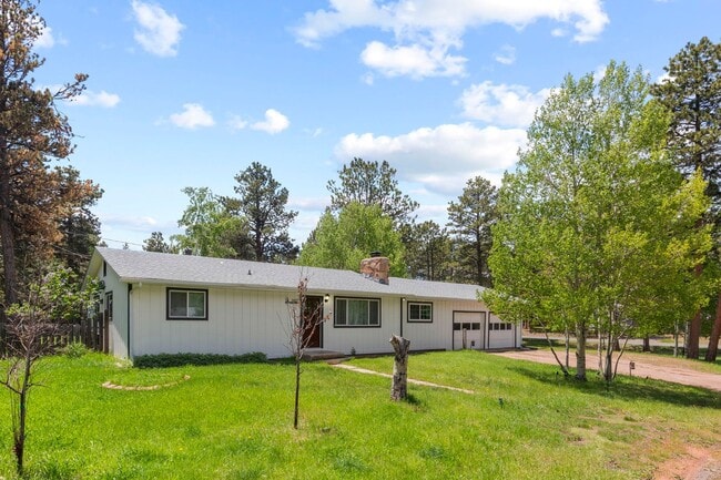 property at 407 Woodland Dr