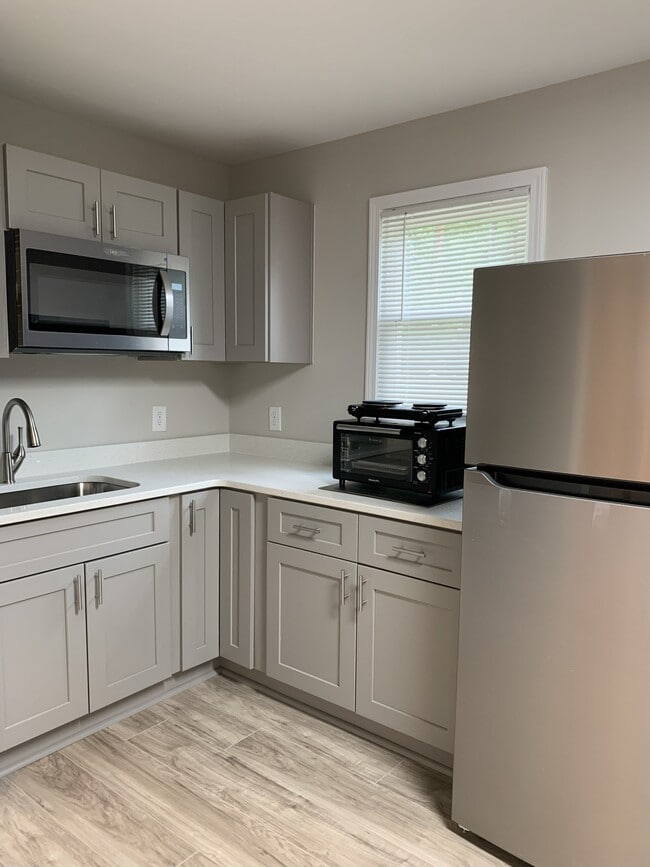 property at 2824 Wyncote Dr