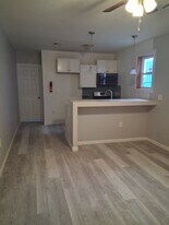 112 S 6th St in Reading, PA - Building Photo