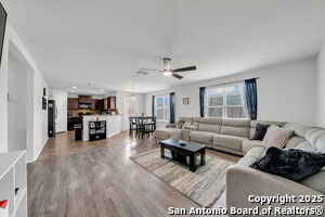 335 Kildeer Creek in San Antonio, TX - Building Photo - Building Photo