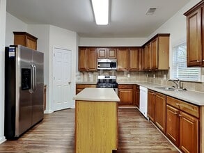 277 Springs Xing in Canton, GA - Foto de edificio - Building Photo