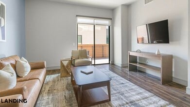 1414 Wood Hollow Dr, Unit 305 in Houston, TX - Foto de edificio - Building Photo