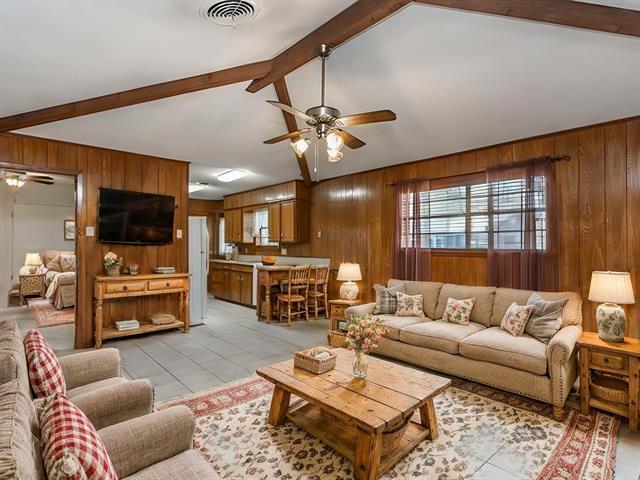 1203 Aspen Rd in Gainesville, TX - Building Photo - Building Photo