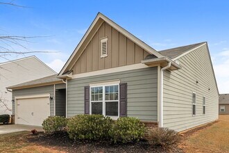 145 Cottontail Ln in Villa Rica, GA - Foto de edificio - Building Photo