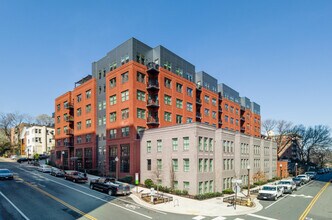 Key and Nash in Arlington, VA - Building Photo - Building Photo