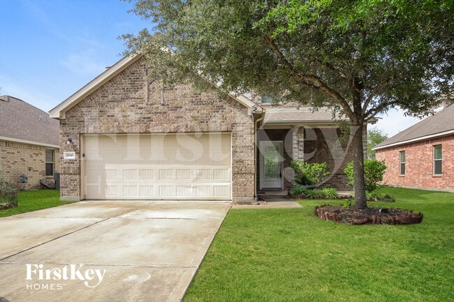 property at 3040 Boxwood Springs Ln